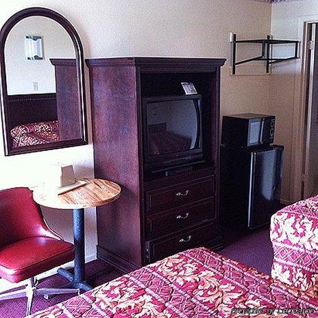 Scottish Inns Carrollton Bilik gambar